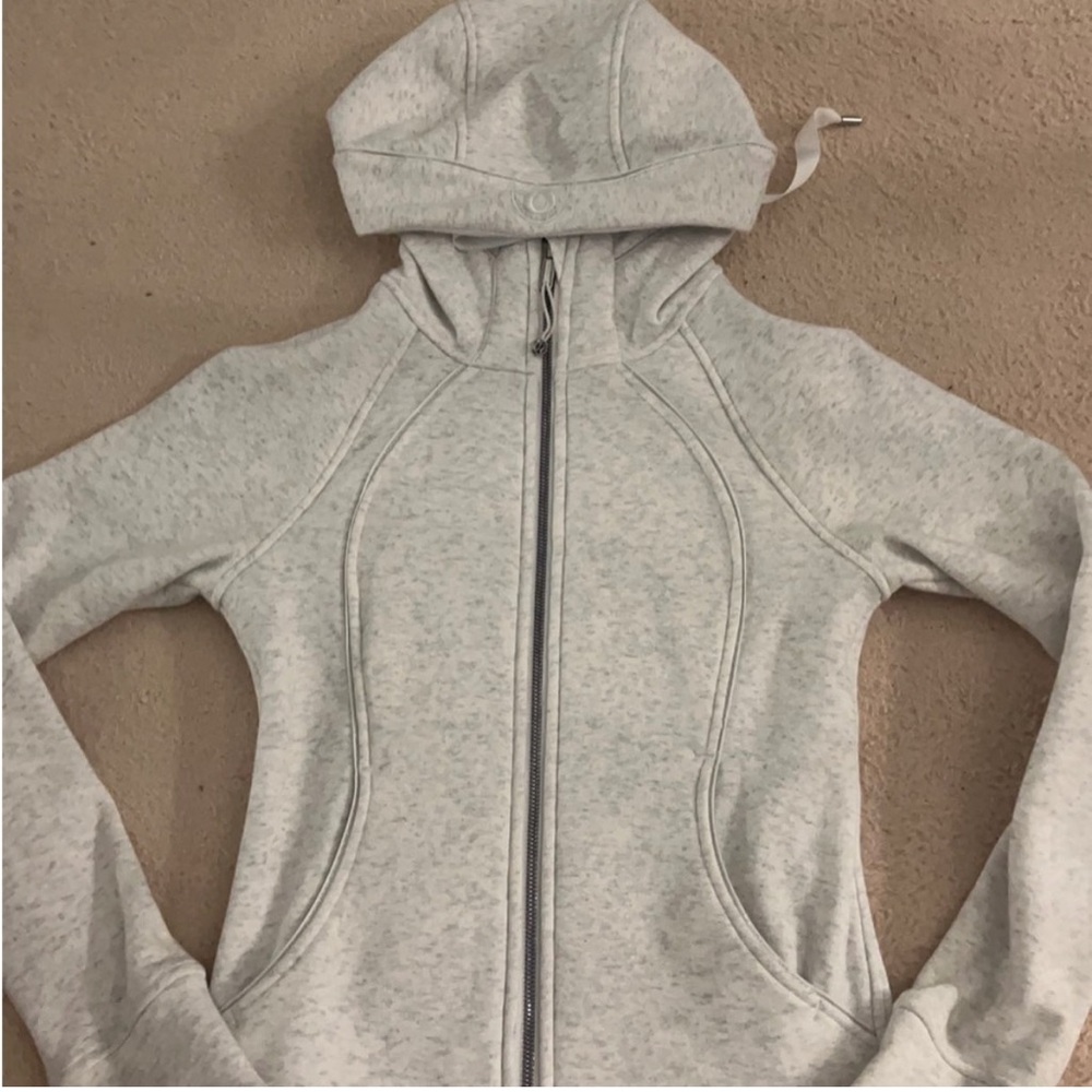 Lululemon Scuba Hoodie Special Edition *Plush Velour Lining Size 2